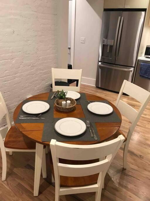 Spacious 2 Bed 2 Bath Downtown Otr Condo Minutes Walk To The Reds Bengals Stadium & More! Cincinnati Exterior photo