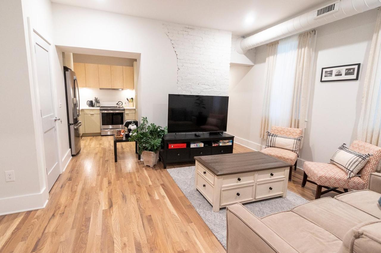 Spacious 2 Bed 2 Bath Downtown Otr Condo Minutes Walk To The Reds Bengals Stadium & More! Cincinnati Exterior photo
